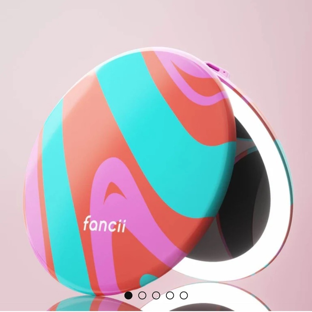 Fancii Taylor LED Compact Travel Makeup Mirror